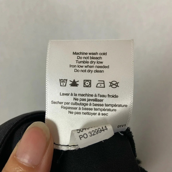 MEC  shorts with 2 zipper back pockets Sz 12 - Picture 6 of 9